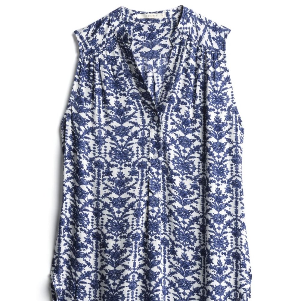 Mackenzie Split Neck Sleeveless Top
